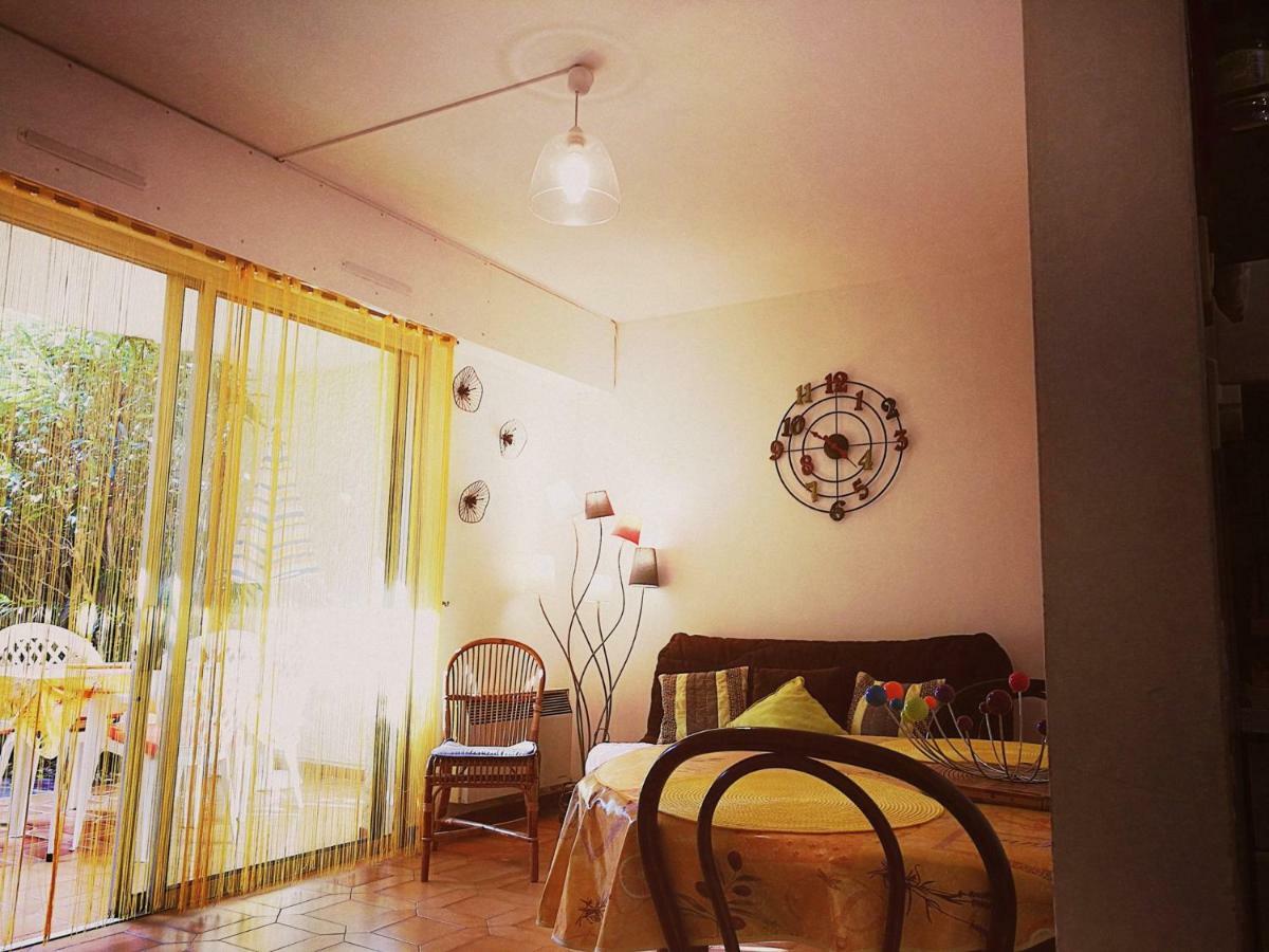 Charmant Studio Cassis Ngoại thất bức ảnh